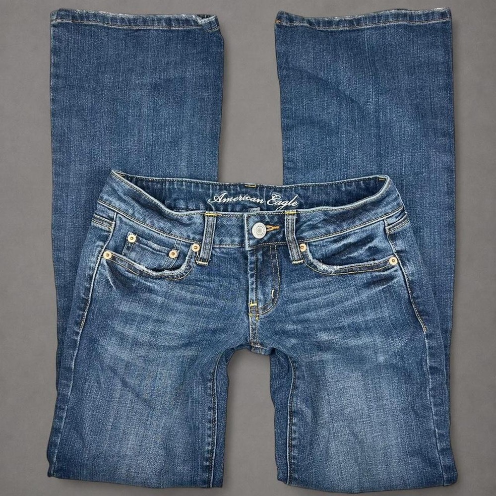 American Eagle Favorite Boyfriend bootcut Jeans Size 0